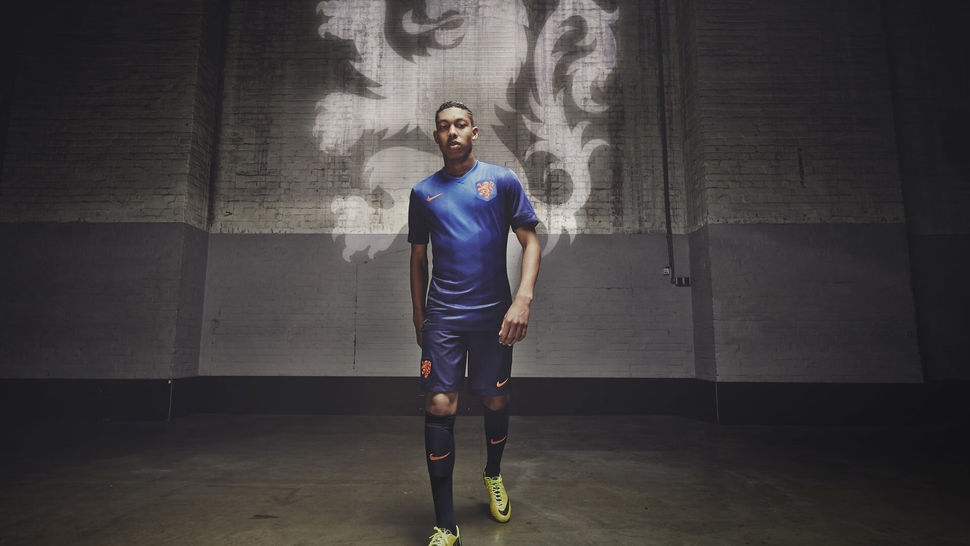 冰球练习板和滑雪设备革新,山东品牌助力全球运动员训练,冰球训练营